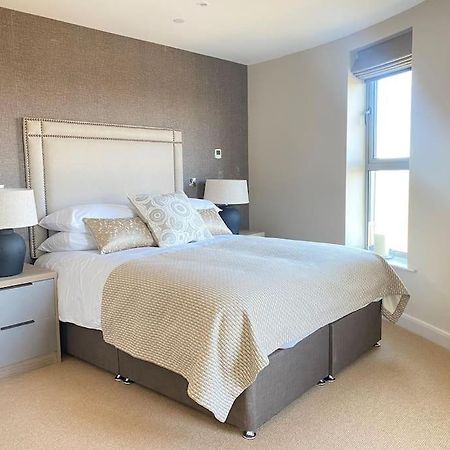 Vila Luxury Converted Water Tower In Flockton Emley Exteriér fotografie