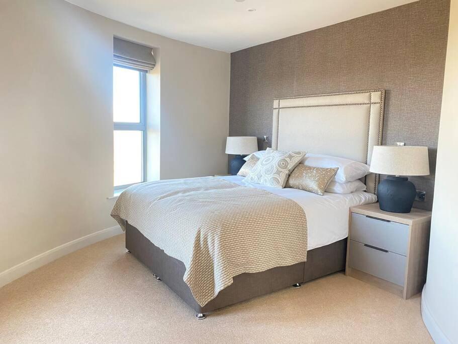 Vila Luxury Converted Water Tower In Flockton Emley Exteriér fotografie