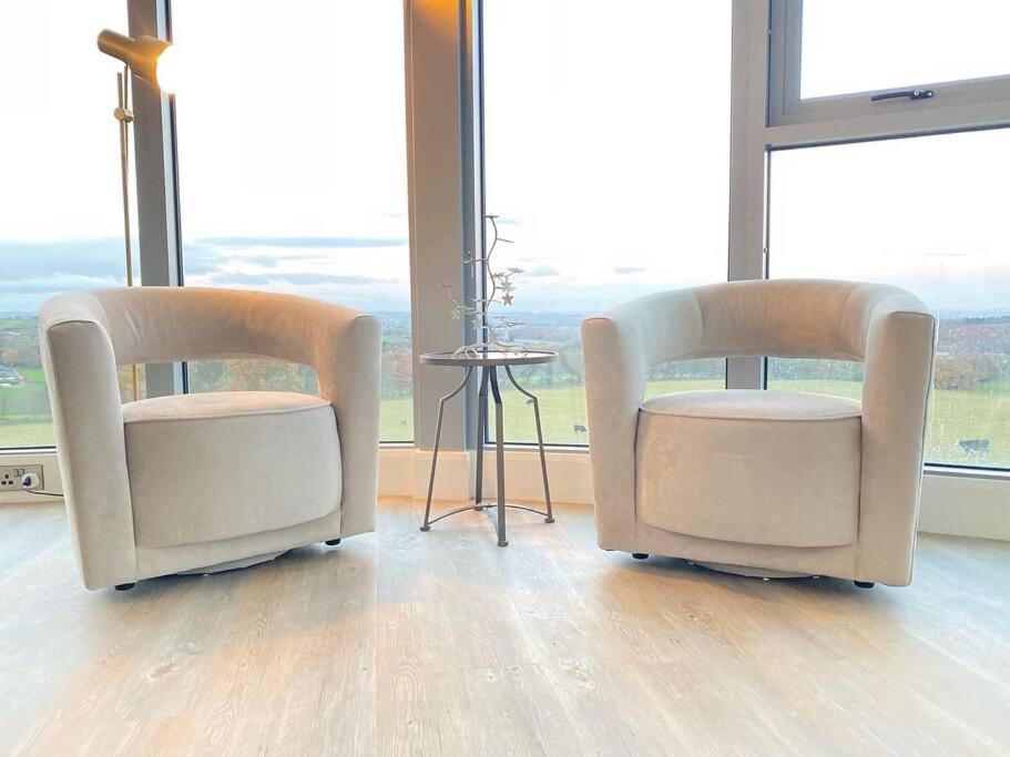 Vila Luxury Converted Water Tower In Flockton Emley Exteriér fotografie
